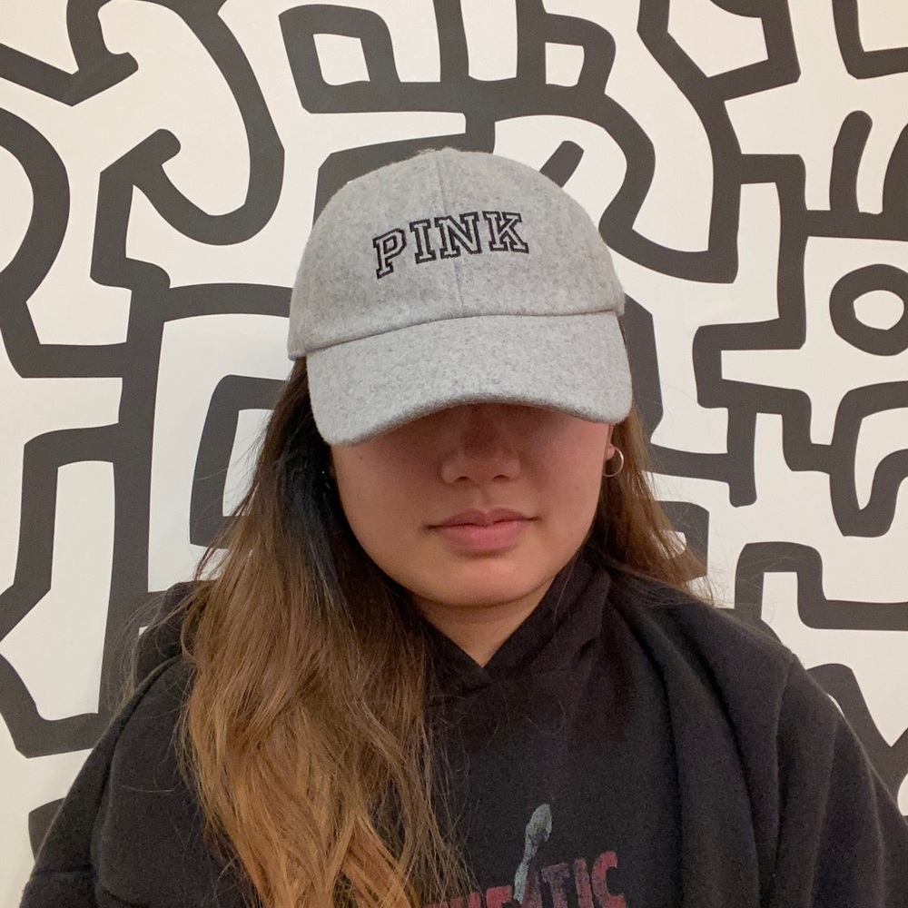 VS PINK CAP